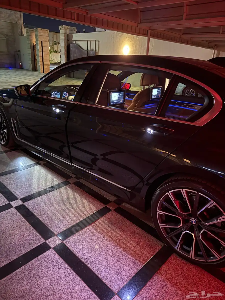 بي ام دبيلو 730 Li 15