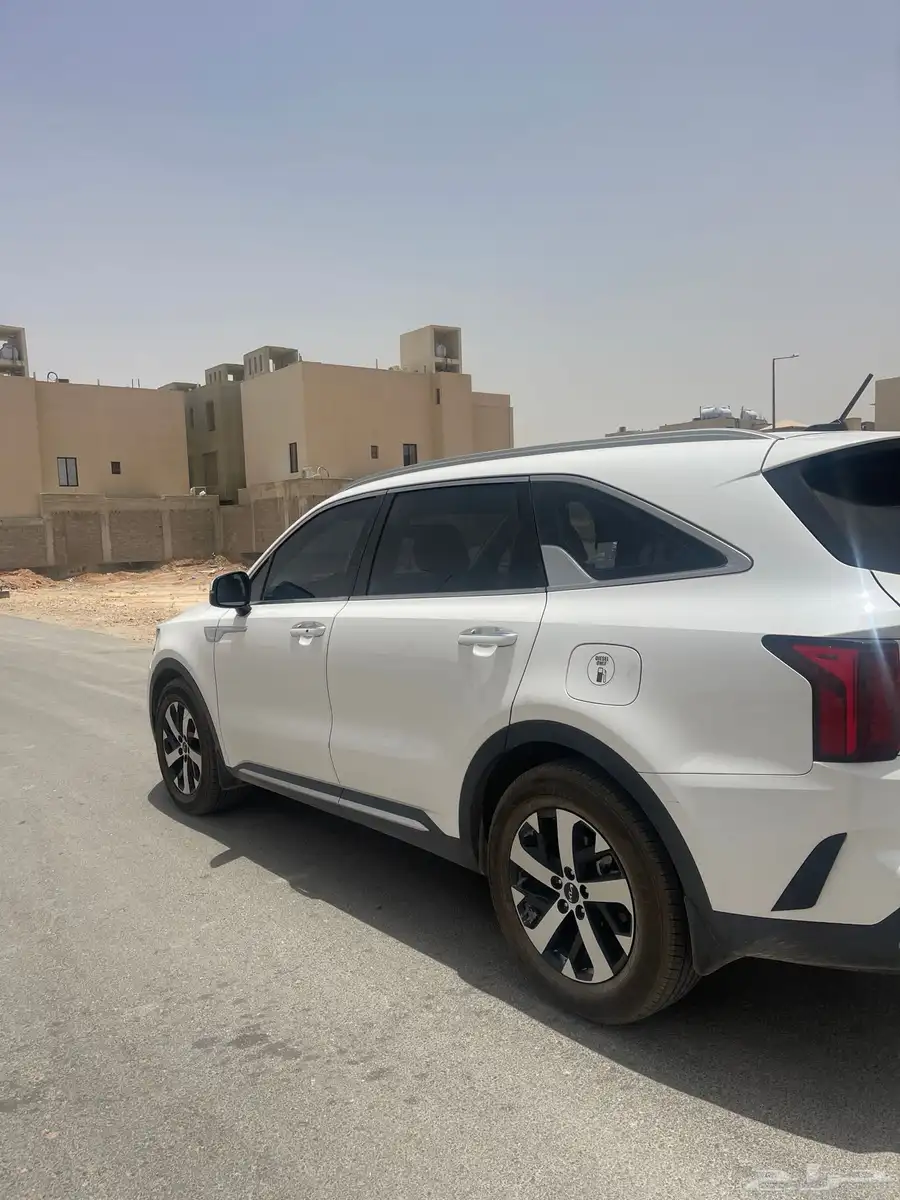 سيرنتو كيا 2023 ديزل 1