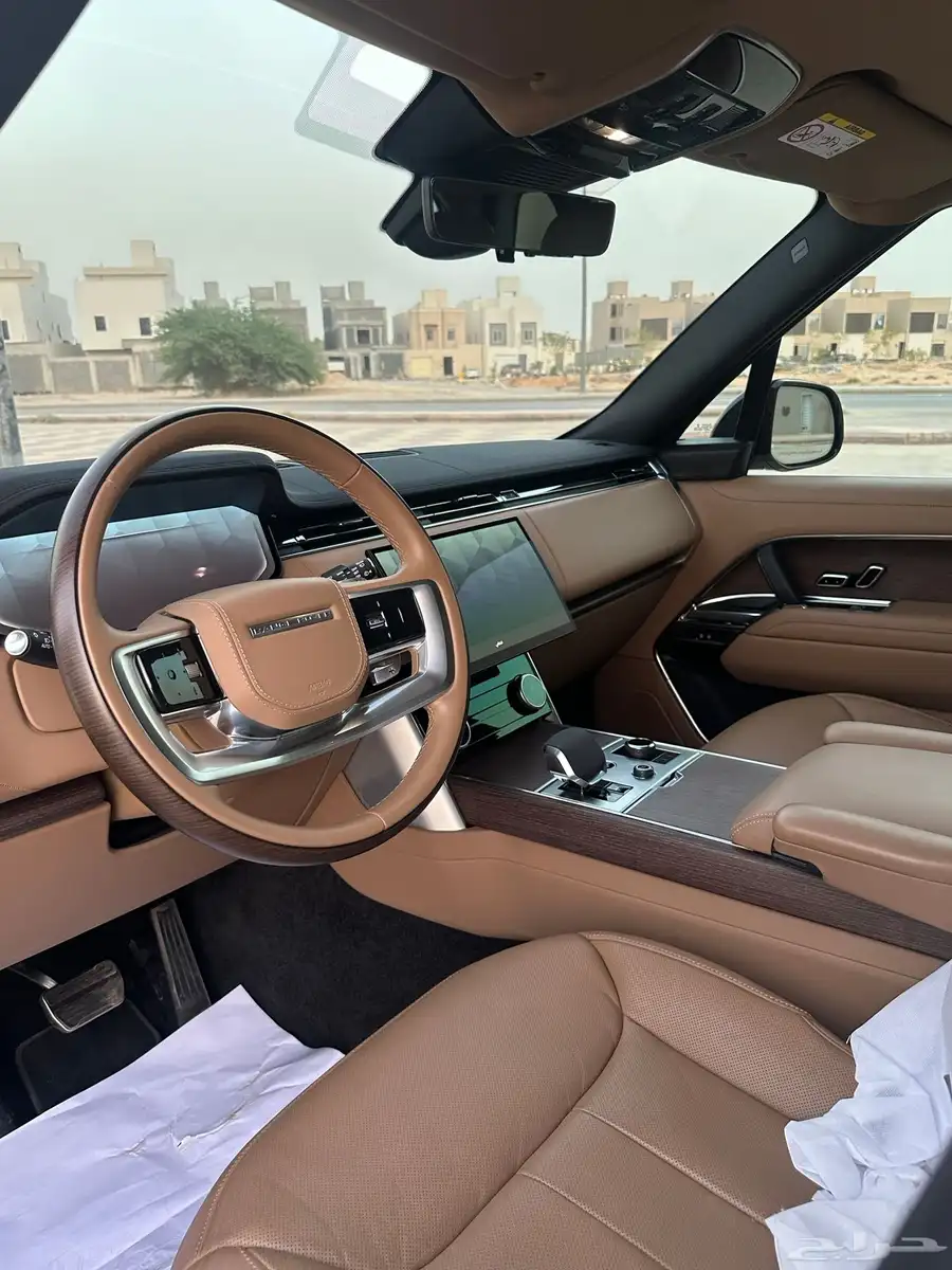 للبيع رنج روفر 2023 HSE 8