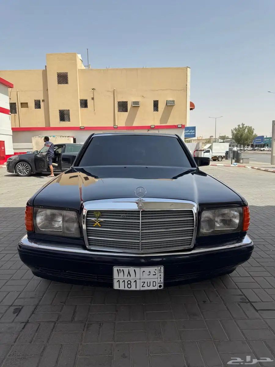 للبيع مرسيدس 1988 4