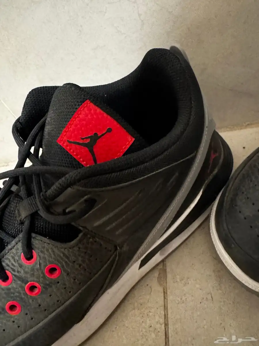 original jordan max aura 5 1