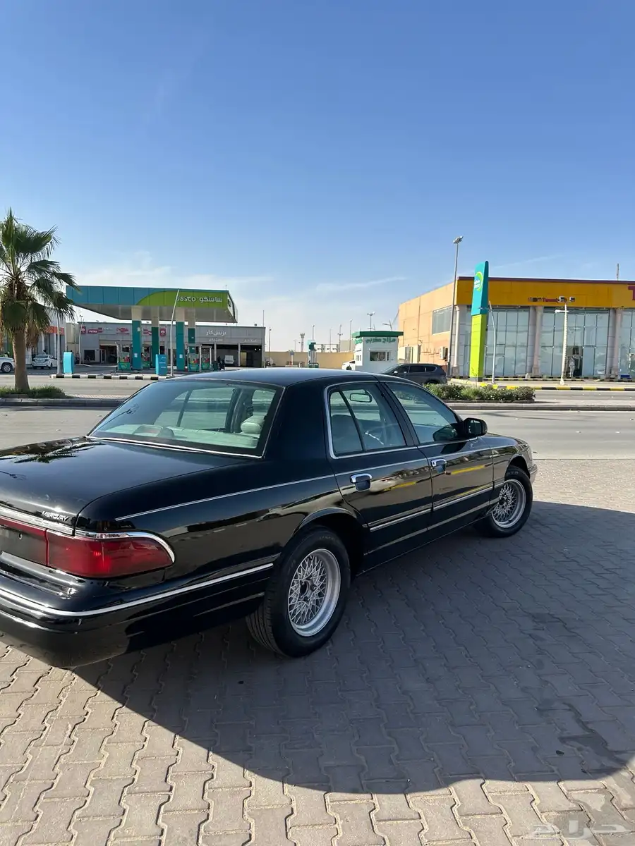 ماركيز اسود 1997 8