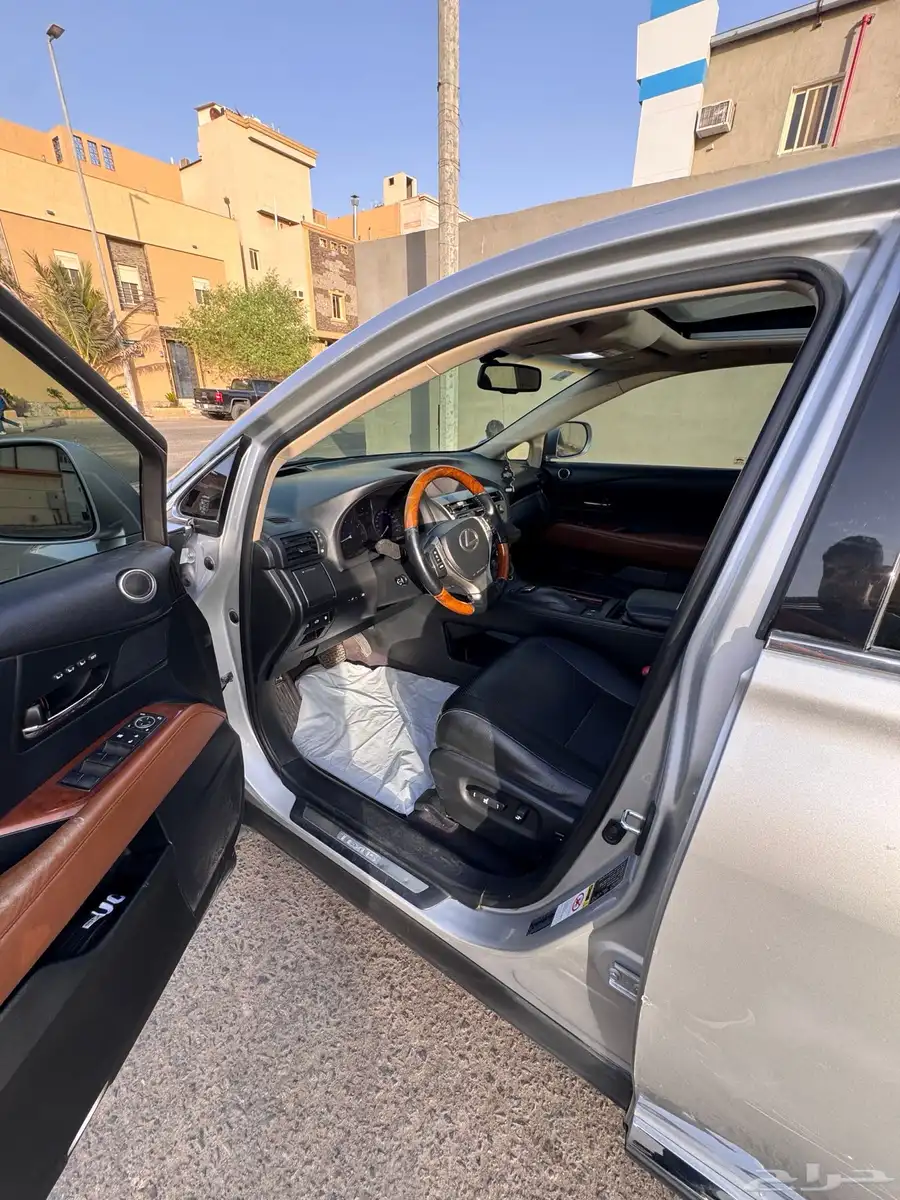 لكزس RX 350 موديل 2013 12