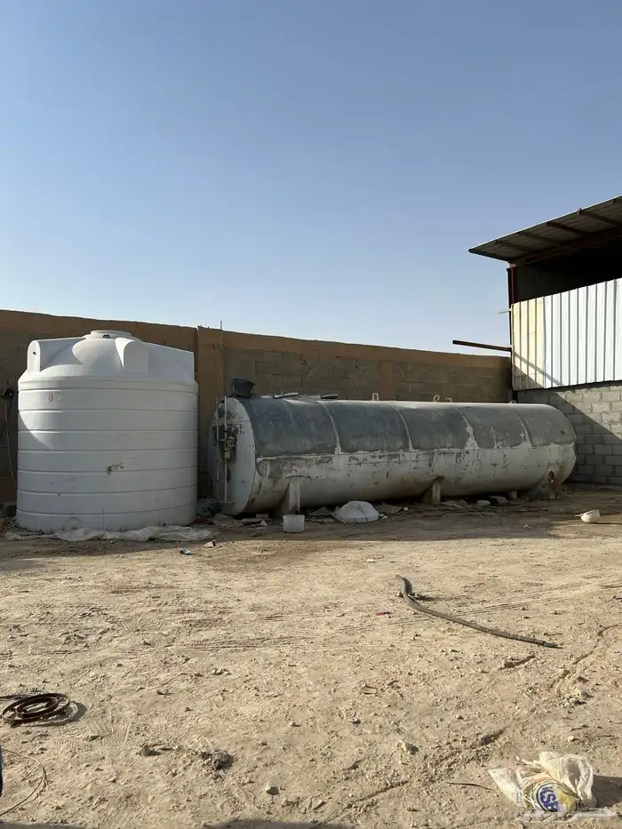 غرفة وخزانات 3