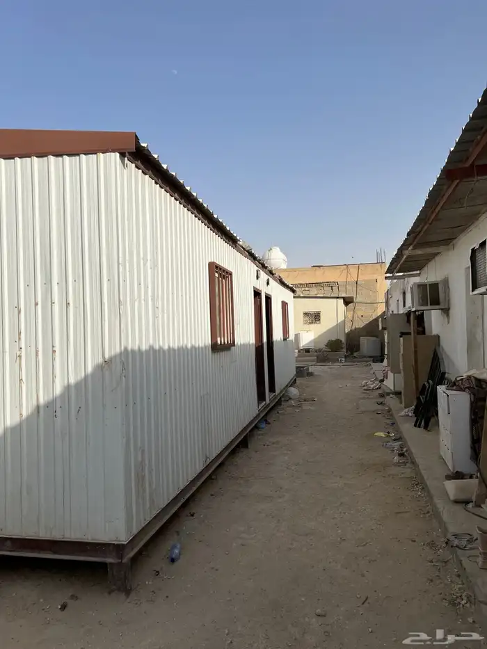 غرفة وخزانات 1