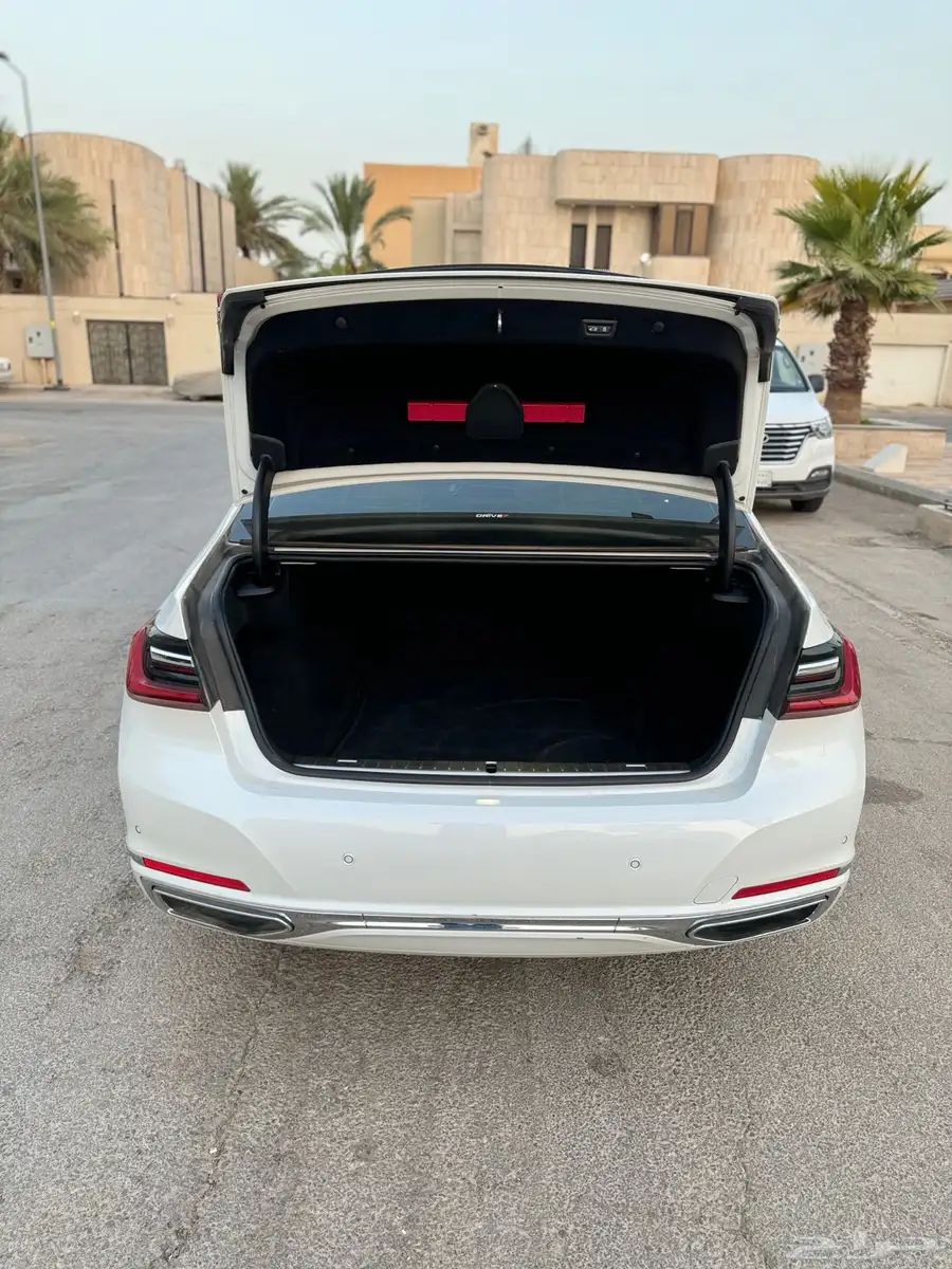 بي ام دبليو 2021 نظيفة جدا  .. 11