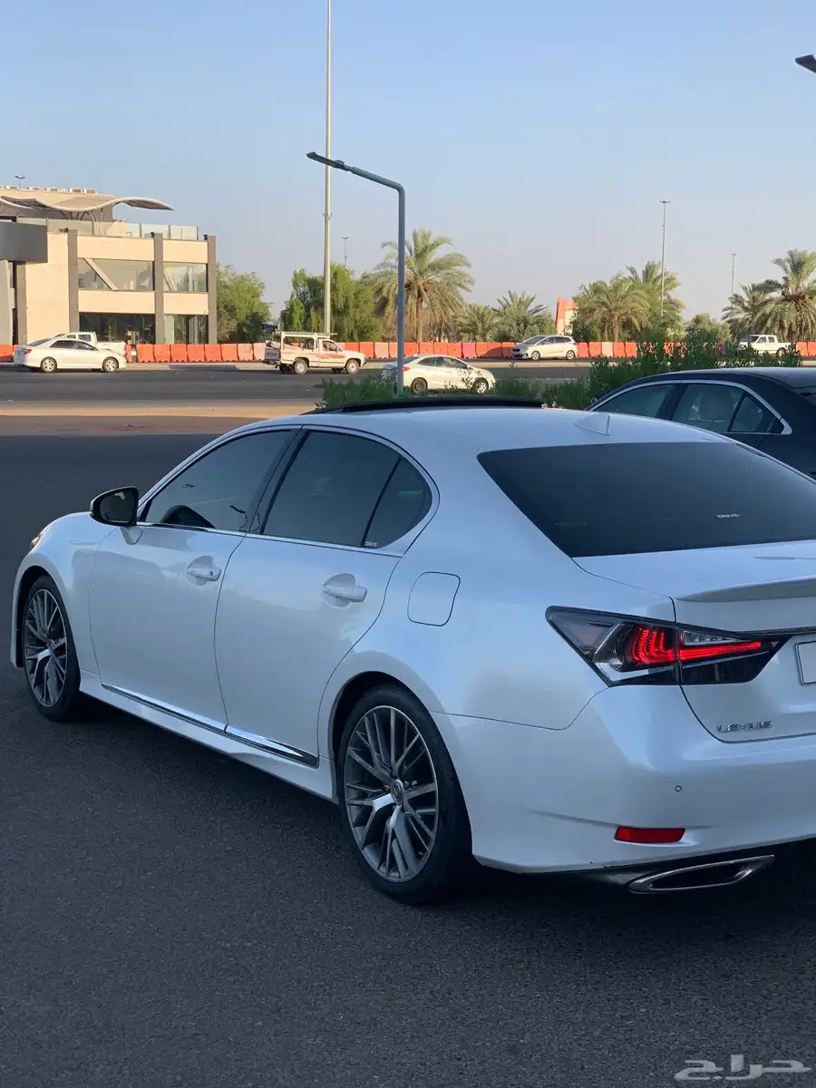 تم البيع - لكزس GS350 6