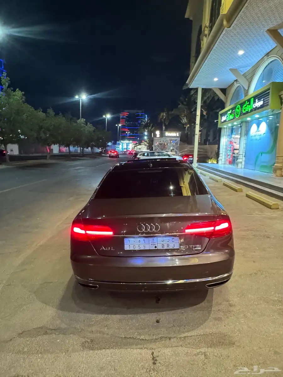 اودي 8 2