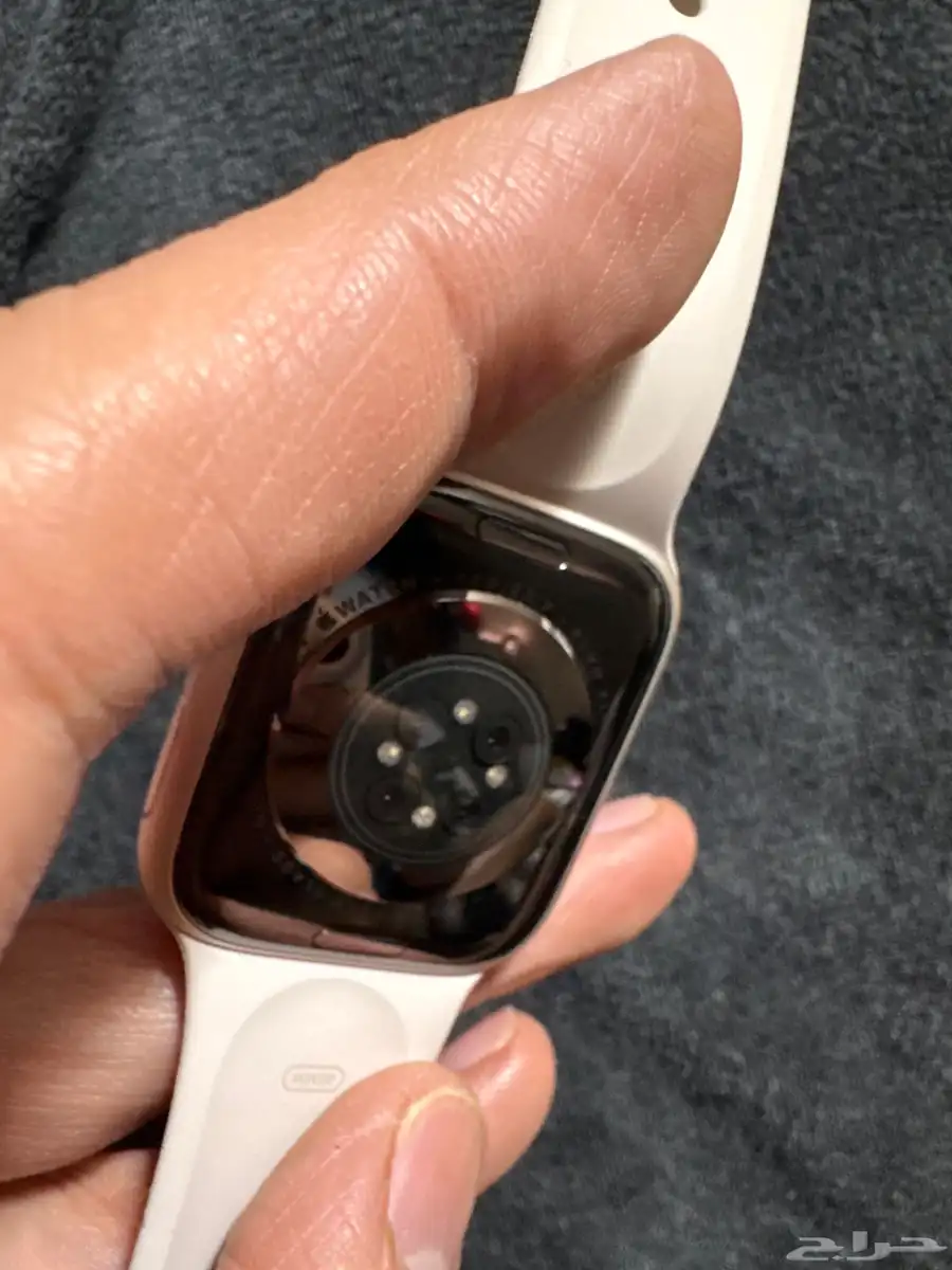 Apple watch series 7 4