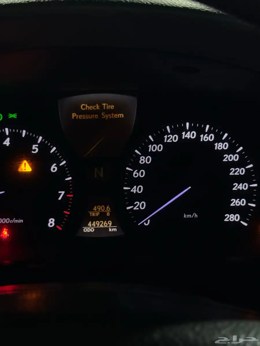 لكزس LS460L 6