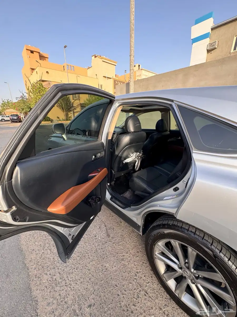 لكزس RX 350 موديل 2013 10