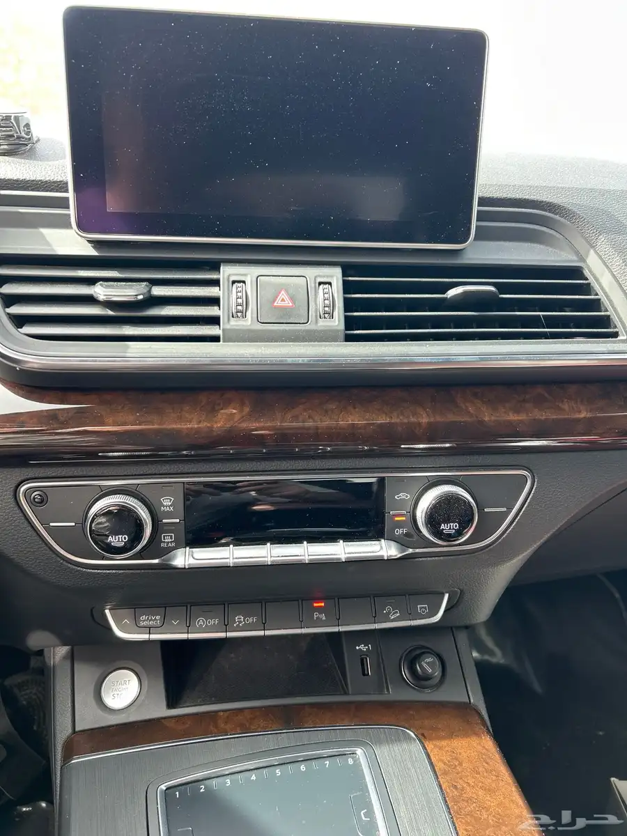 اودي Q5 10
