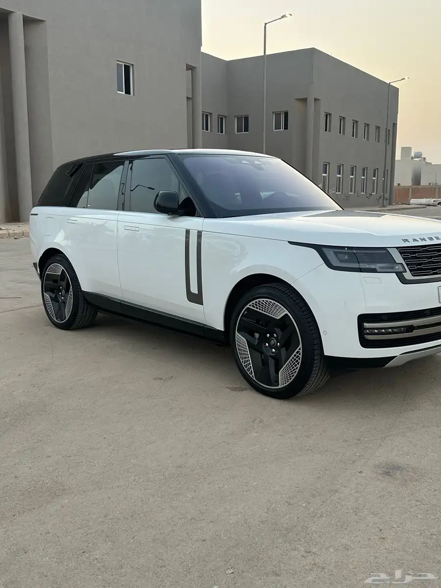 للبيع رنج روفر 2023 HSE 3