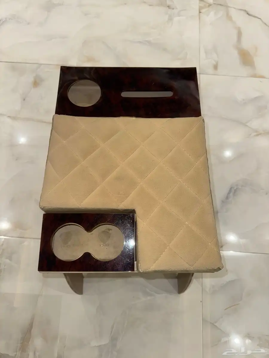 تكايه للكزس 2
