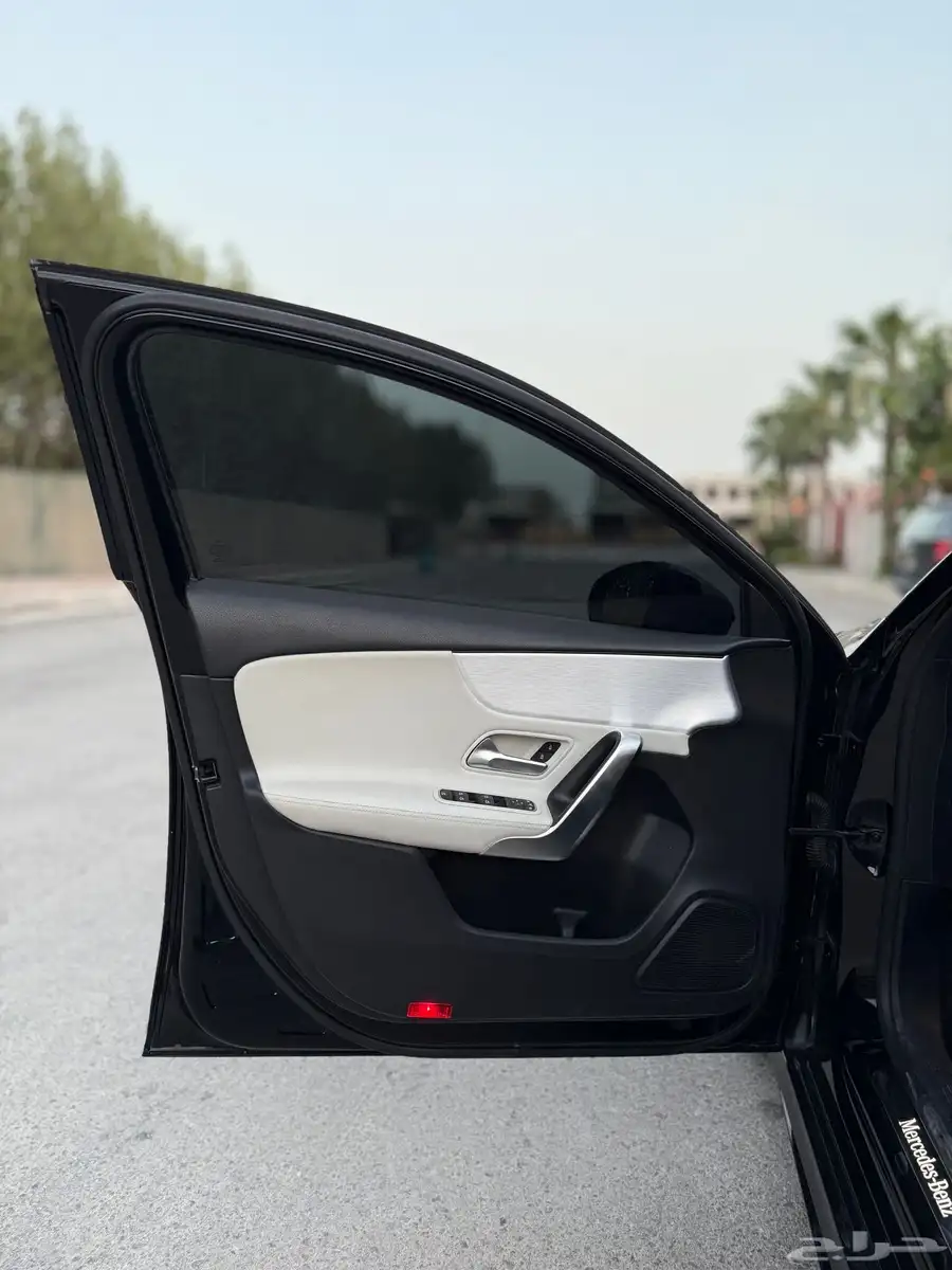 Mercedes A200 Juffali 2020 13