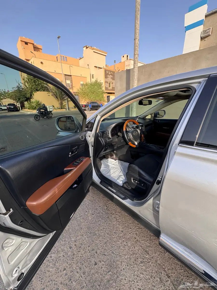 لكزس RX 350 موديل 2013 11