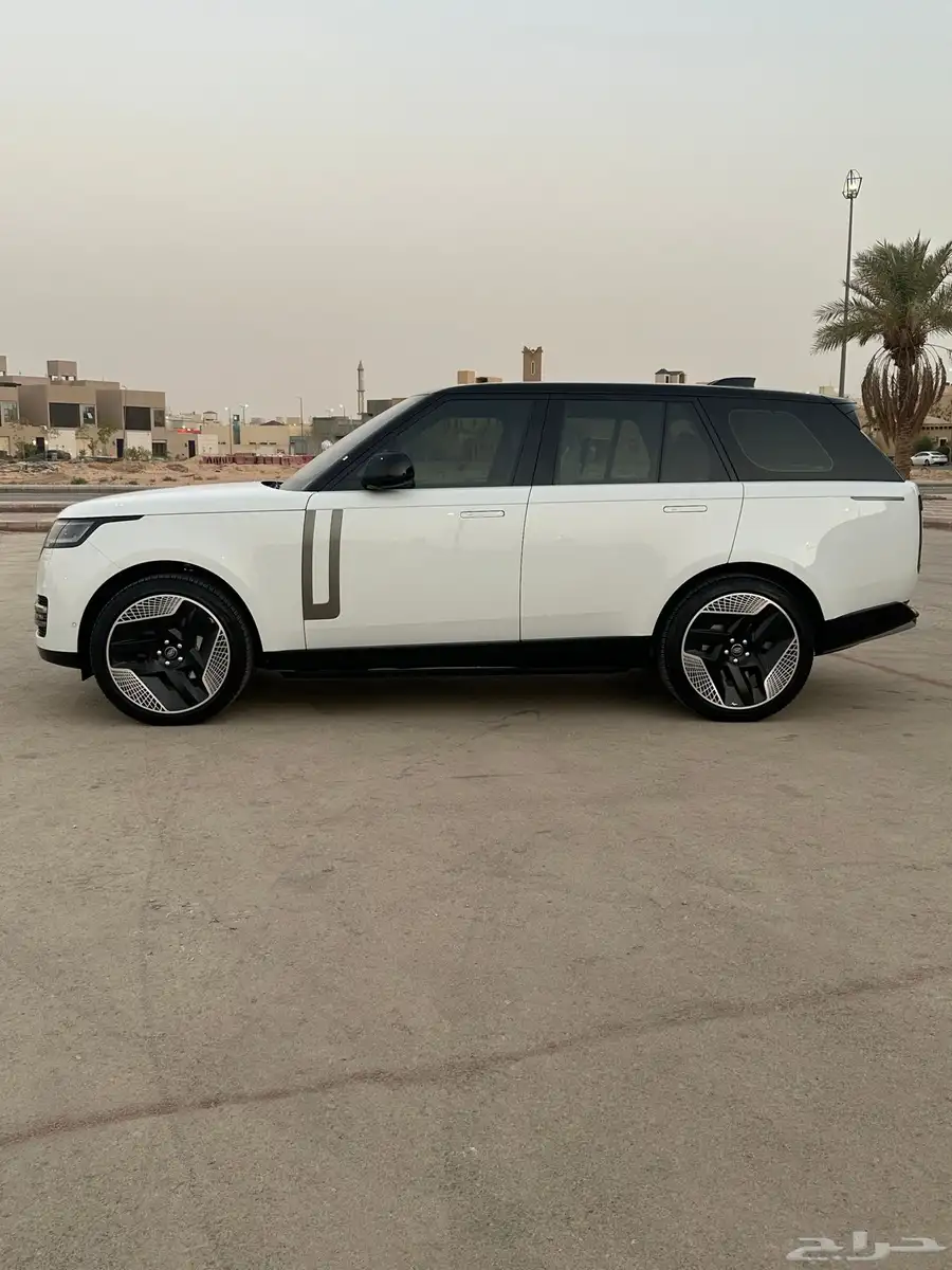 للبيع رنج روفر 2023 HSE 0