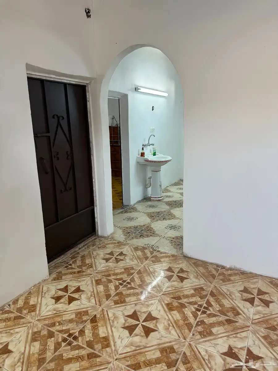 بيت للبيع بنابع داما 5