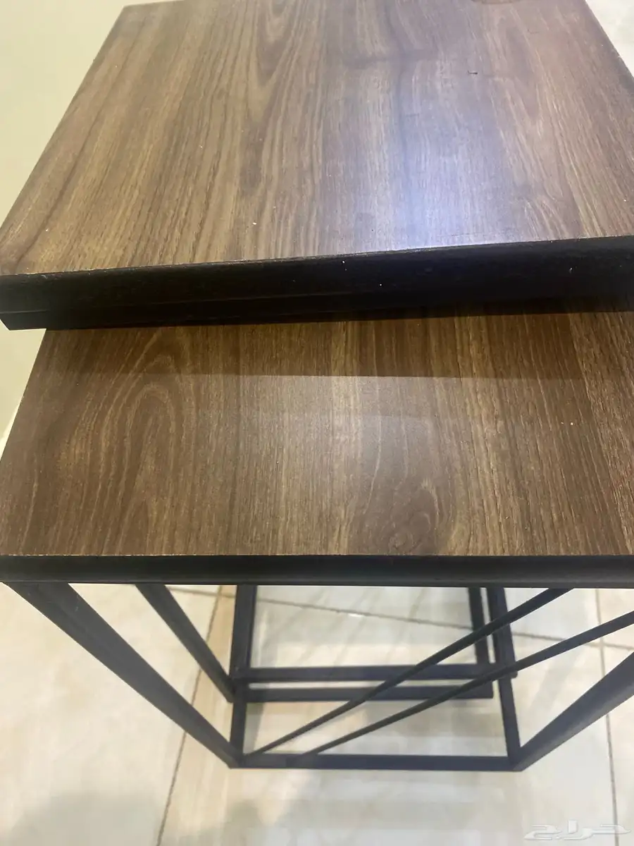ثلاث طاولات خدمه 1