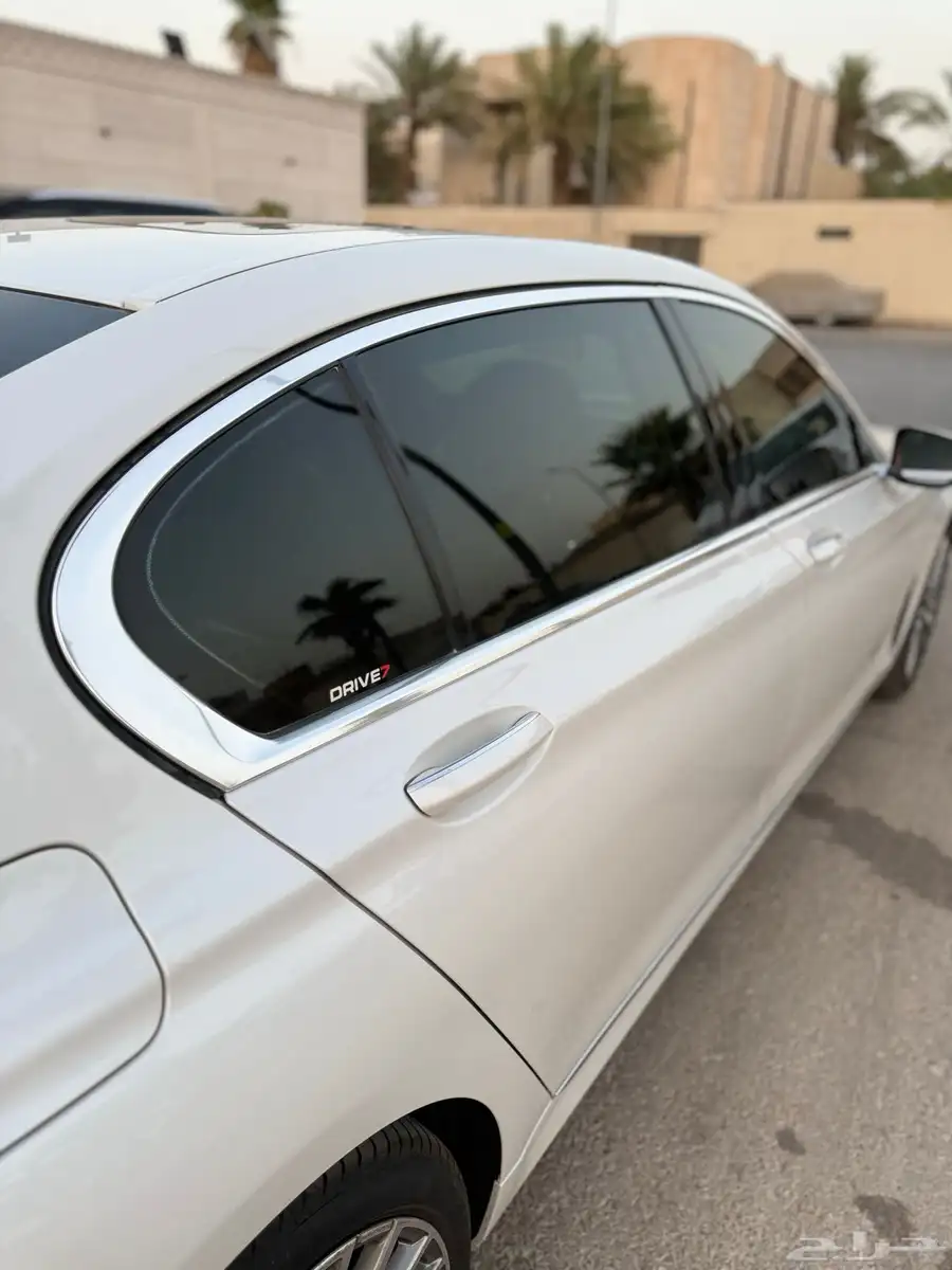 بي ام دبليو 2021 نظيفة جدا  .. 12