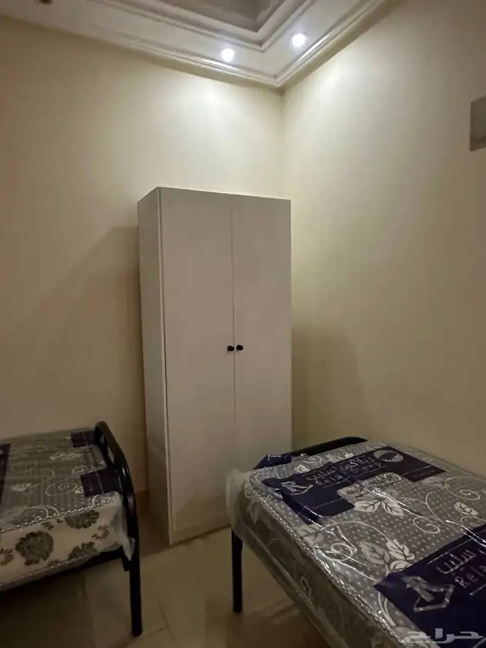 سرير نفر و نص  تلاته درفه دولاب  حديد سرير جديد 9