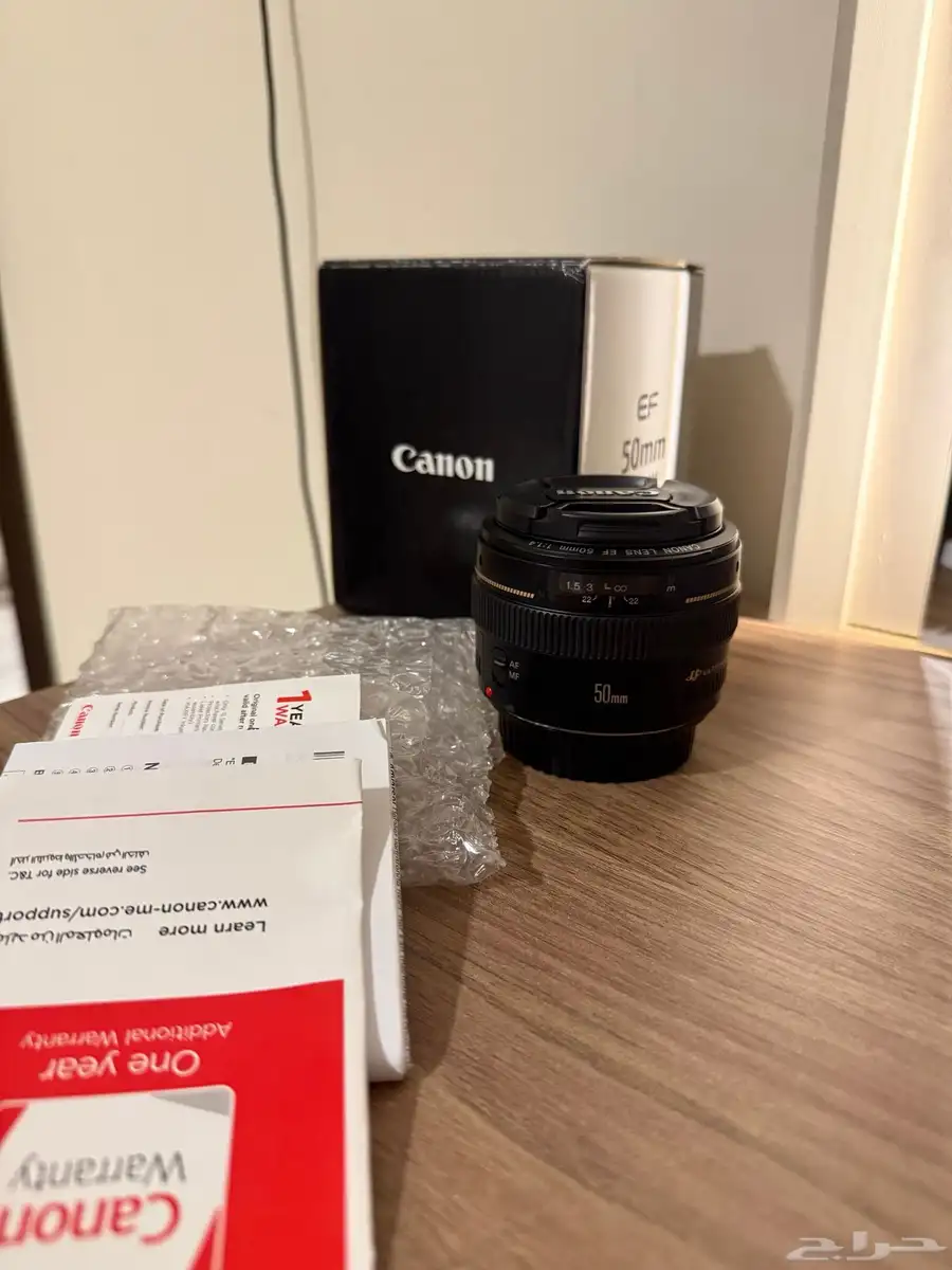 عدسة كانون 50mm 4
