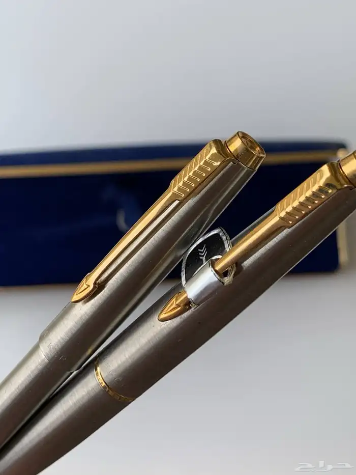 طقم اقلام باركر 45 فضي ريشه ذهب عيار 10K 0
