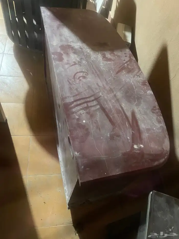 3 مكاتب وشوى مستعملين 2