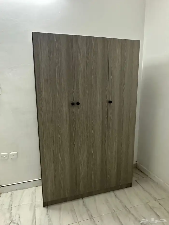 سرير نفر و نص  تلاته درفه دولاب  حديد سرير جديد 3