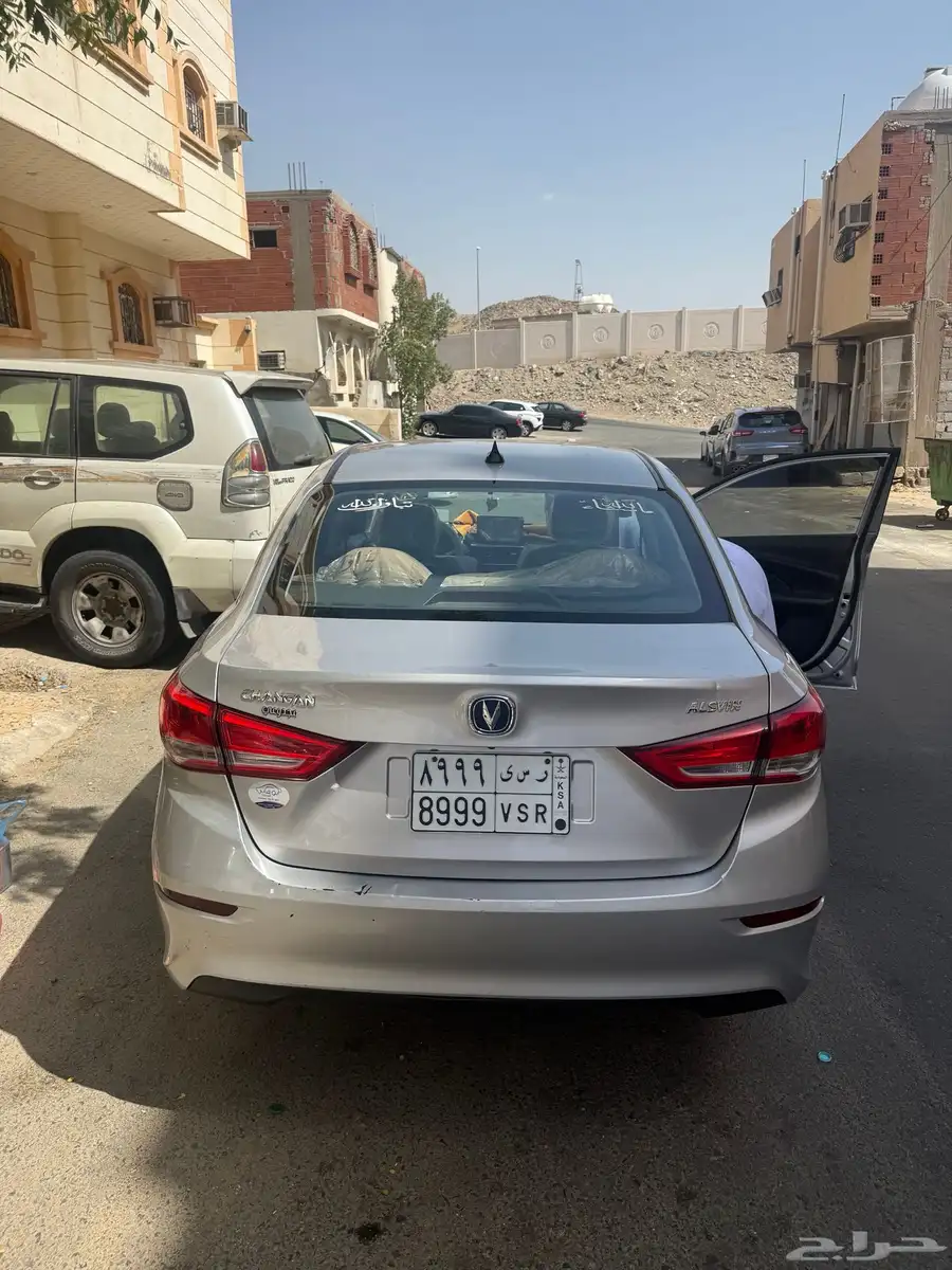 car Changan 3