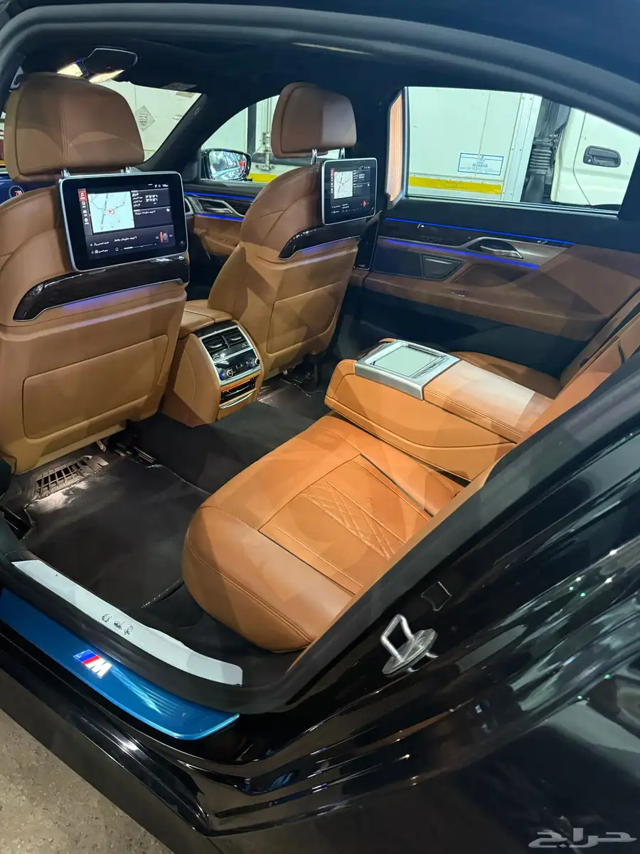 بي ام دبيلو 730 Li 32