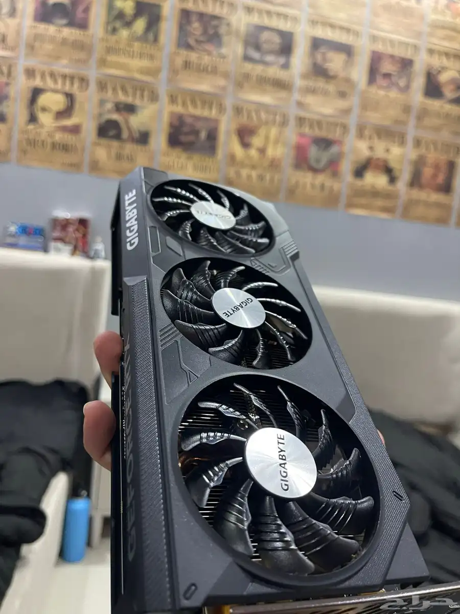 RTX 4070 SUPER 1