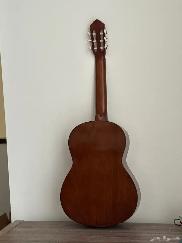 جيتار ياماها Yamaha C40M بحالة ممتازة للبيع 1