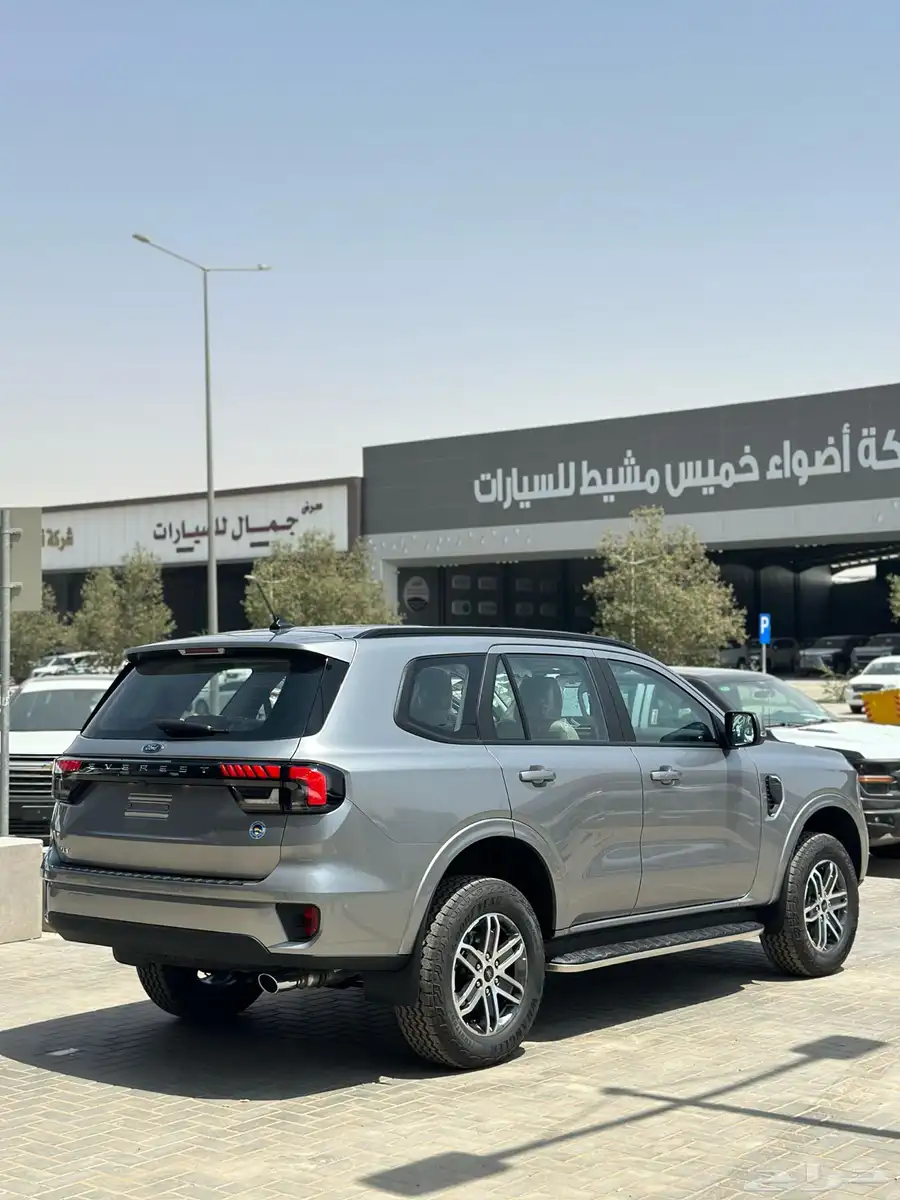 فوردايفرستxlt موديل2025 2