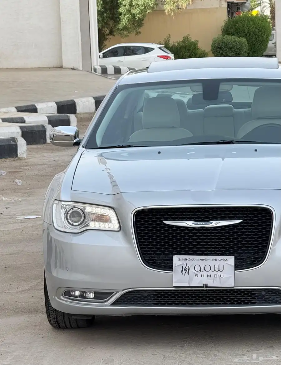 كرايزلر C300 2021 1