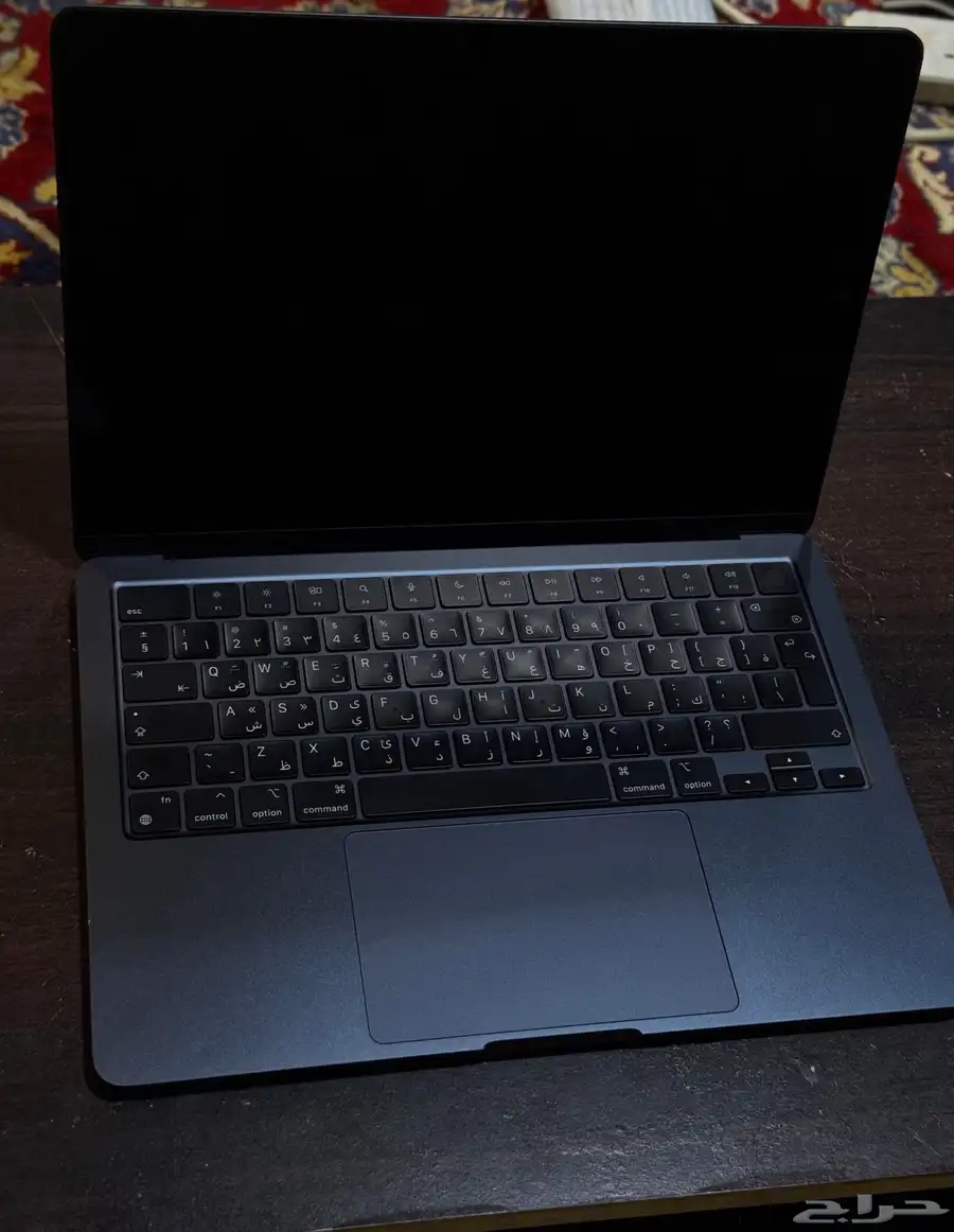 MacBook 0