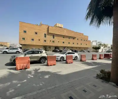 للإيجار شقة دوبلكس بثلاث غرف نوم في الملقا بالرياض 0