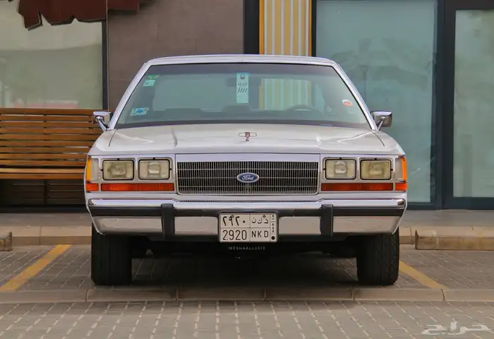 فورد كراون فكتوريا 1990 مخزن 2