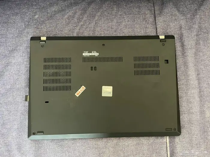 لابتوب thinkpad الراما 16 جيجا- المعالج care i7 1