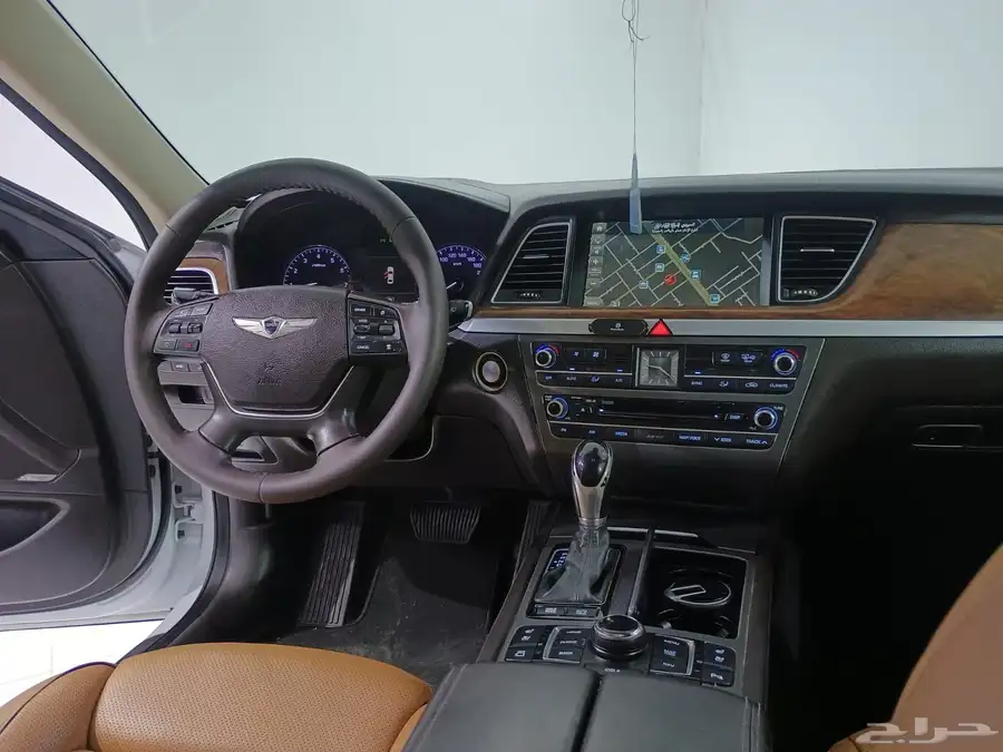 جنسس 2016 G80 رويال 13