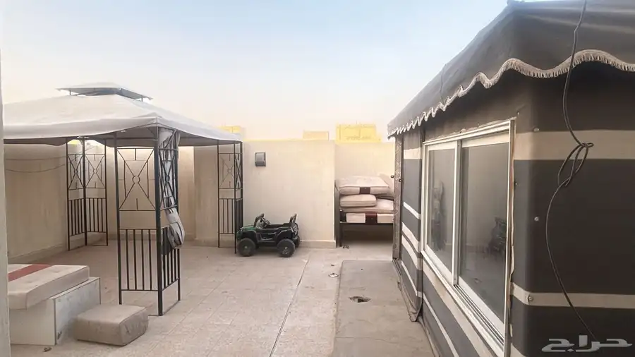 دور للإيجار حي السعادة 8