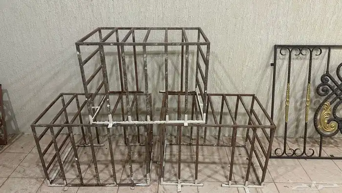 شبابيك حديد مقاسات مختلفة وشبك مكيف ح 3