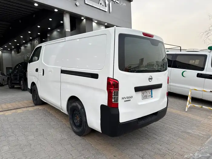 باص نيسان اورفان بضاعه 2021 ديزل ( تم البيع ) 0