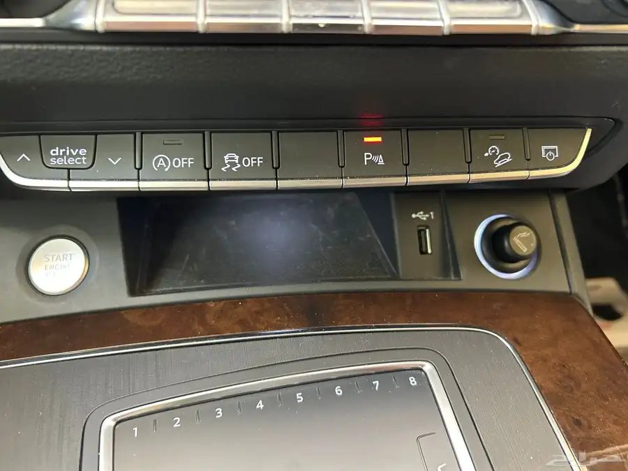 اودي Q5 12