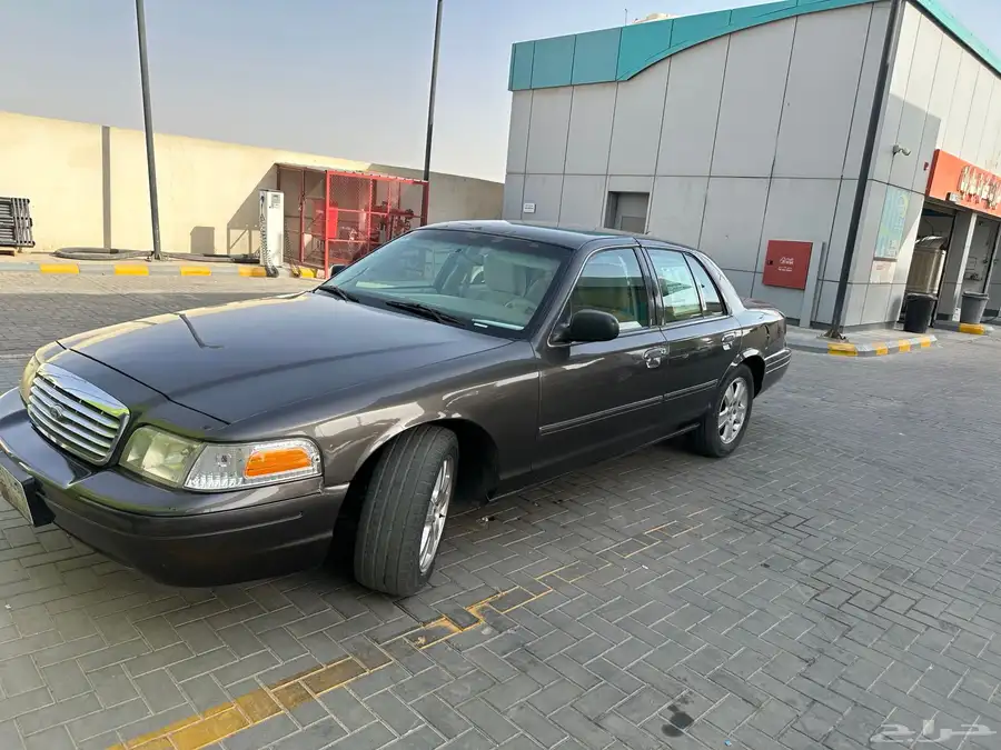 كراون فكتوريا 1