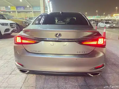 لكزس ES 350 سعودي موديل 2024 مستخدم ماشي 26 5