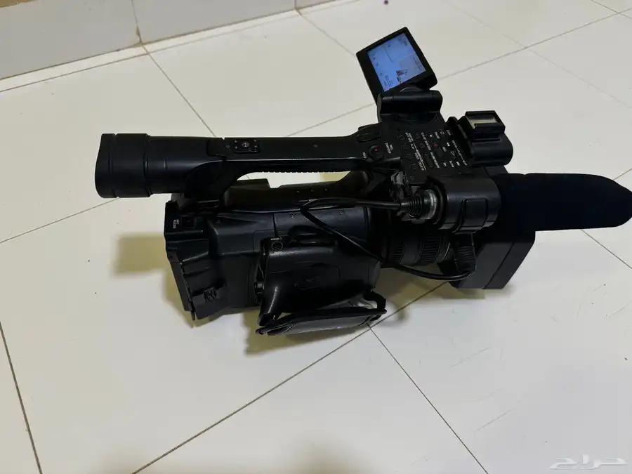 كاميرا سوني للبيع For sale SONY HVR-Z5E 1