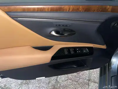 لكزس ES 350 سعودي موديل 2024 مستخدم ماشي 26 18