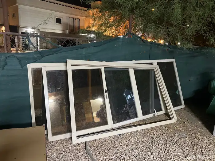 باب وشباك المنيوم 0
