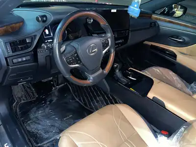 لكزس ES 350 سعودي موديل 2024 مستخدم ماشي 26 15
